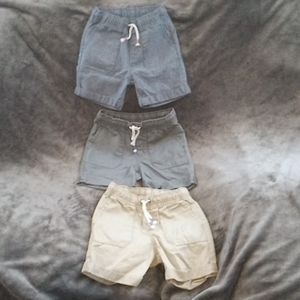 Three pair of Cat and Jack shorts for the price of 10$ 18M denim, Gray and khaki